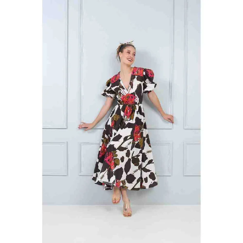 Ekastories Carmel Black And White Dress
