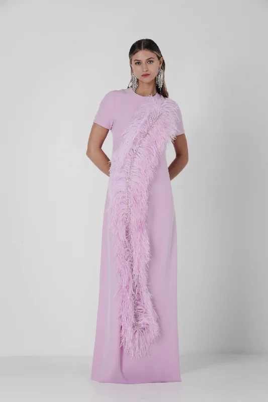 Short sleeves crepe dress with feathers
