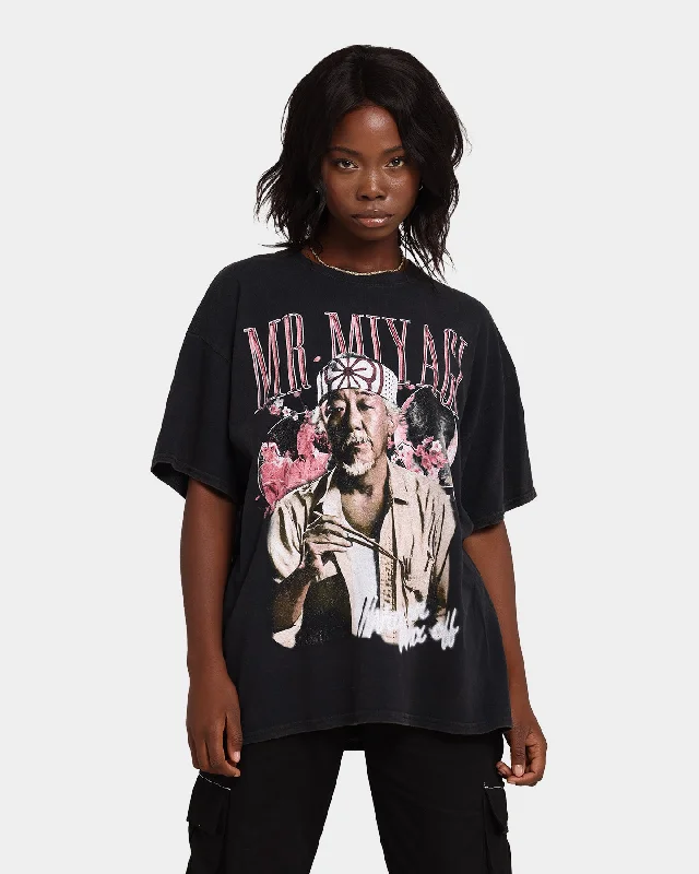 Goat Crew Miyagi Vintage T-Shirt Black Wash Collared Crew Neck Turtle Neck