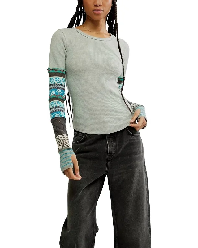 All In Cuff Sweatshirt In Heather Grey Combo Hoodie with Batwing Sleeves Loose Dramatic All In Cuff Sweatshirt In Heather Grey Combo Hoodie with Batwing Sleeves Loose Dramatic