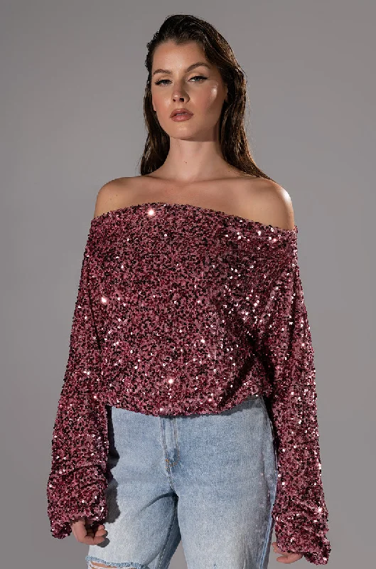 ENERGY OFF THE SHOULDER VELVET SEQUIN SWEATSHIRT Hoodie with Slim Fit Tailored Modern ENERGY OFF THE SHOULDER VELVET SEQUIN SWEATSHIRT Hoodie with Slim Fit Tailored Modern