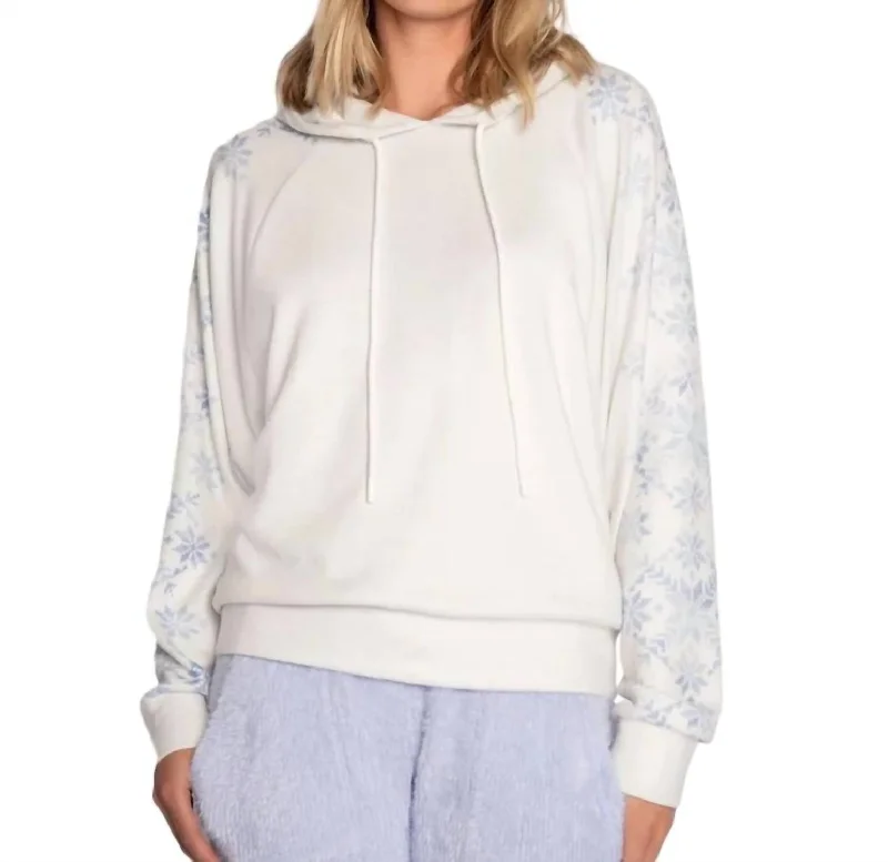 Nordic Nights Hoodie In Heather Cloud Hoodie with Mesh Breathable Sporty