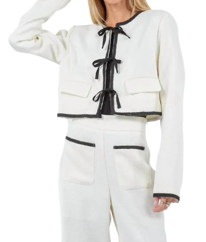 Cropped Contrast Trim Jacket In Ivory Quilted Jacket Puffer Jacket Insulated Jacket