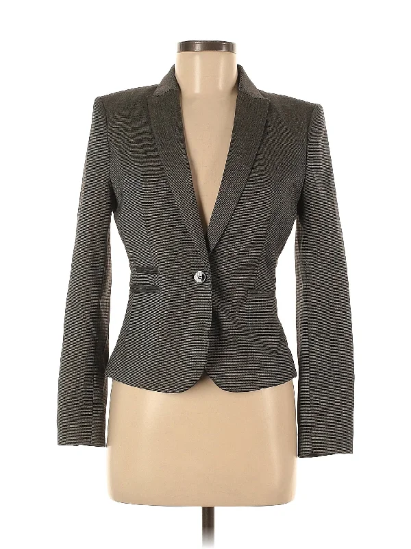 Blazer Women's Solid Blazer