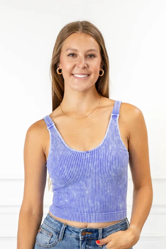 Silhouette Sculpt Cropped Tank Top baby blue tank
